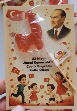 MİLLİ BAYRAMLAR İÇİN TASARIMLAR